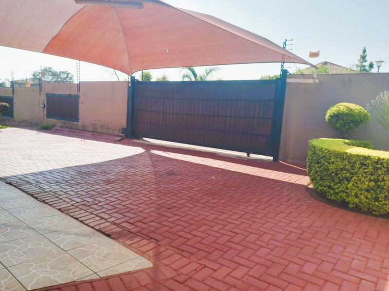 4 Bedroom Property for Sale in Waterberry Country Estate Limpopo