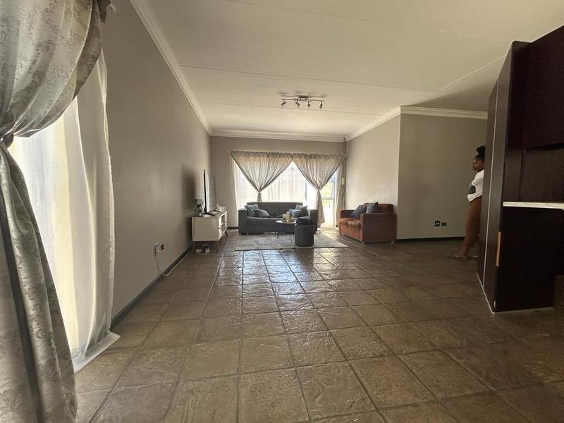 2 Bedroom Property for Sale in Polokwane Central Limpopo
