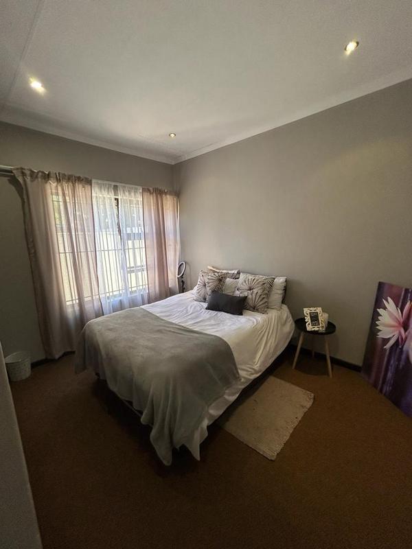 2 Bedroom Property for Sale in Polokwane Central Limpopo