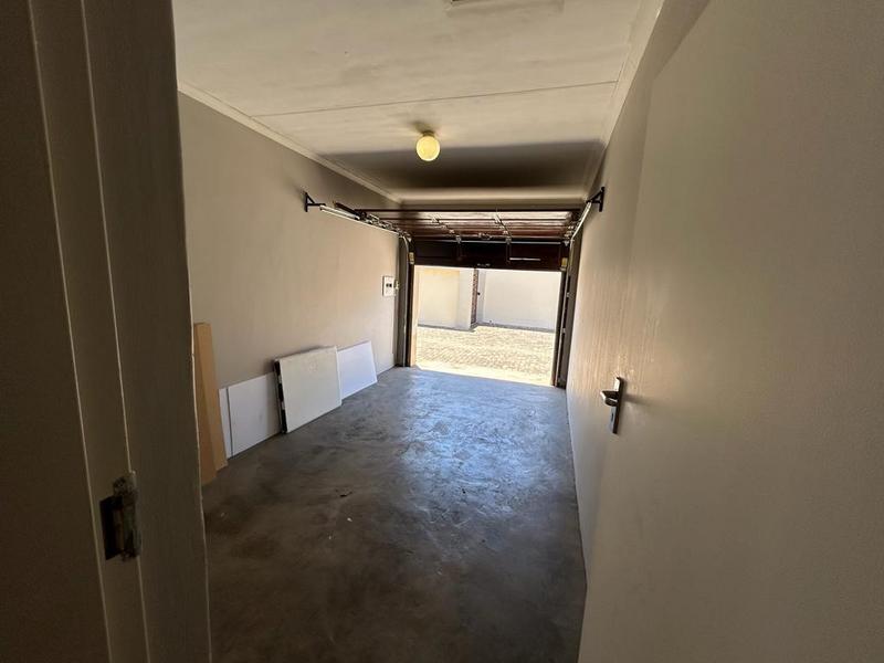 2 Bedroom Property for Sale in Polokwane Central Limpopo