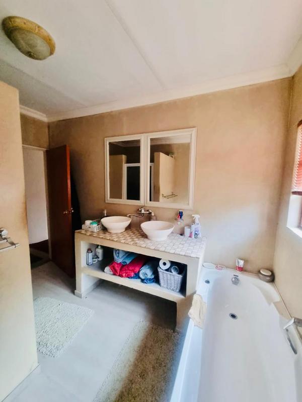 4 Bedroom Property for Sale in Bendor Limpopo