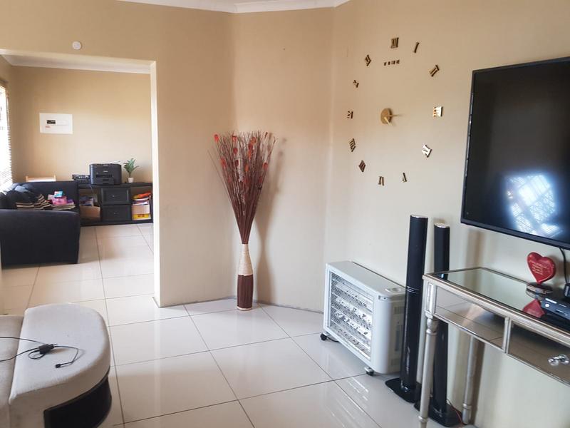 4 Bedroom Property for Sale in Mahlasedi Park Limpopo
