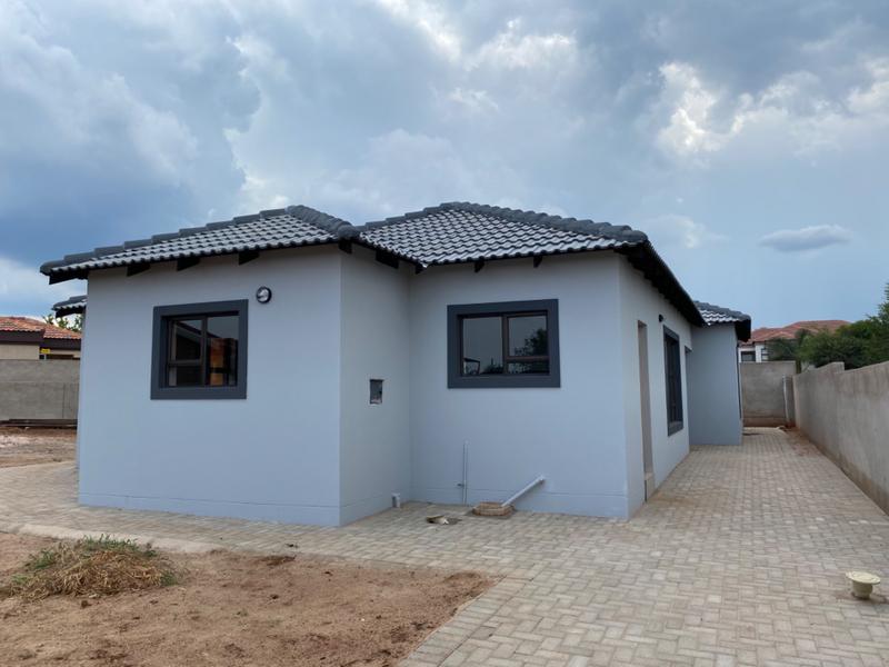 To Let 3 Bedroom Property for Rent in Chroompark Limpopo