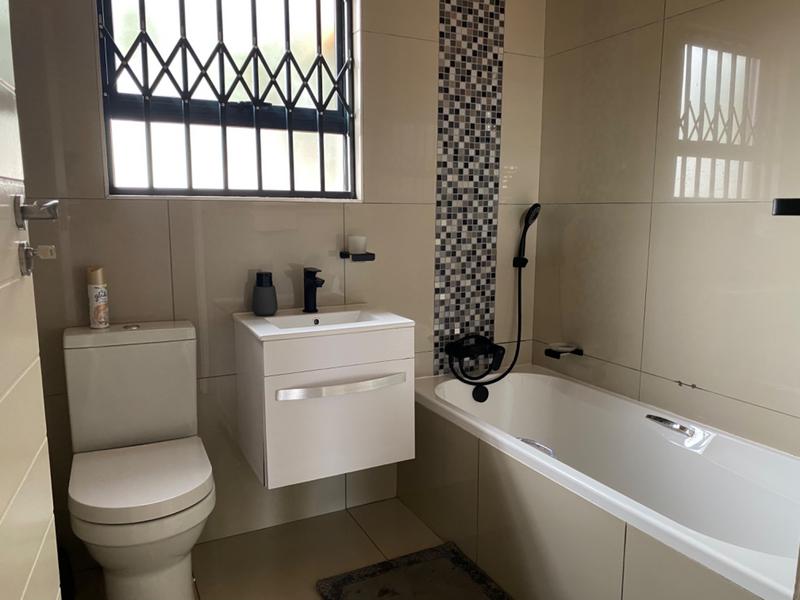 To Let 2 Bedroom Property for Rent in Chroompark Limpopo