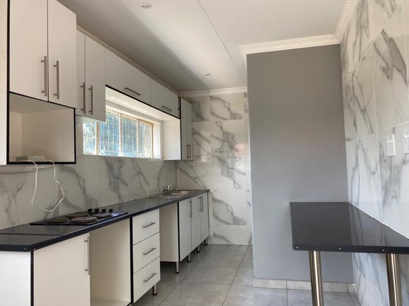 To Let 2 Bedroom Property for Rent in Mokopane Limpopo