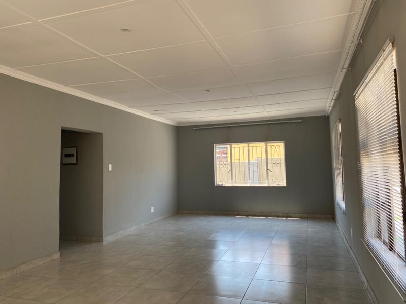 To Let 2 Bedroom Property for Rent in Mokopane Limpopo