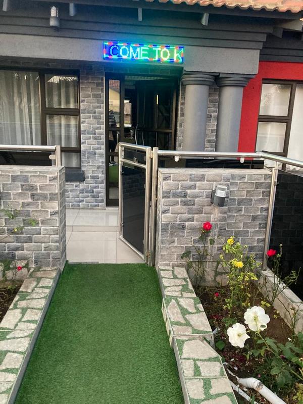 5 Bedroom Property for Sale in Emdo Park Limpopo