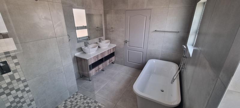 3 Bedroom Property for Sale in Eagles Crest Limpopo