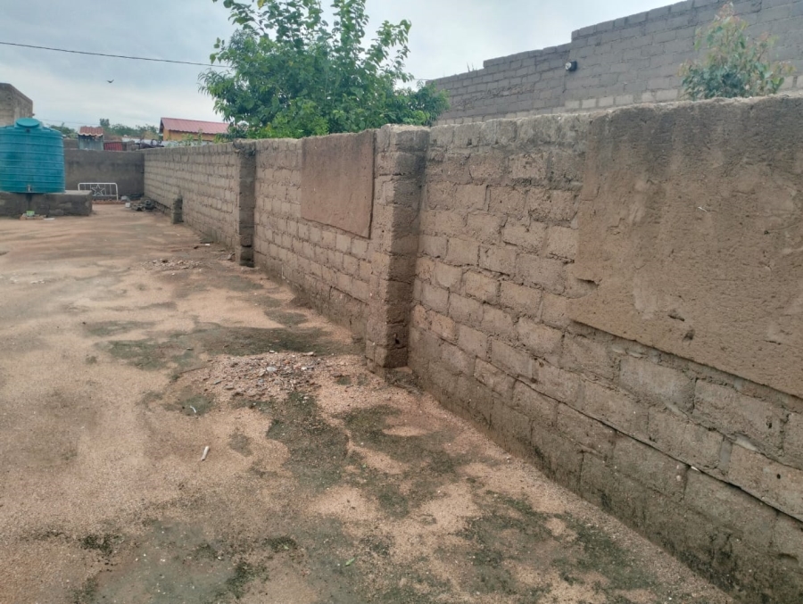 2 Bedroom Property for Sale in Moletji Limpopo