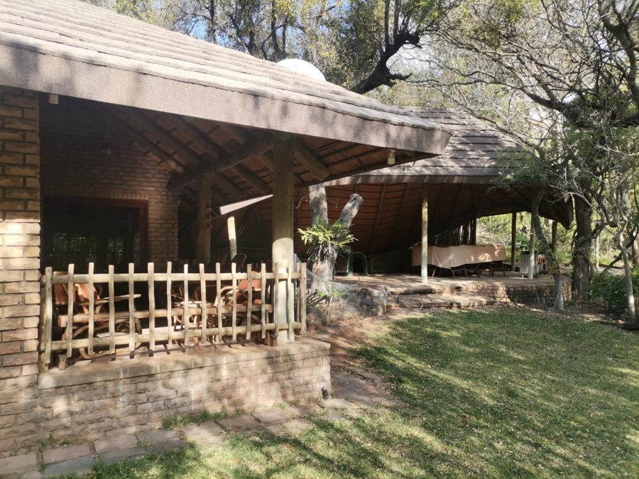 To Let 4 Bedroom Property for Rent in Steelpoort Limpopo