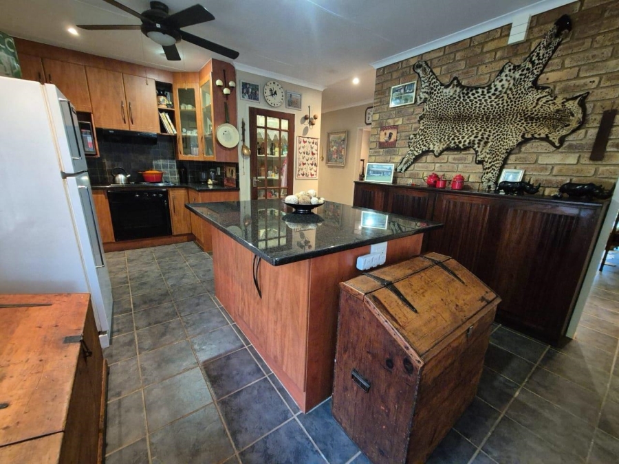 3 Bedroom Property for Sale in Leeupoort Limpopo