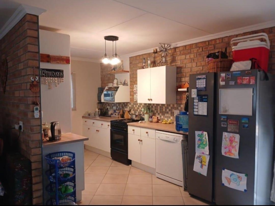 2 Bedroom Property for Sale in Leeupoort Limpopo