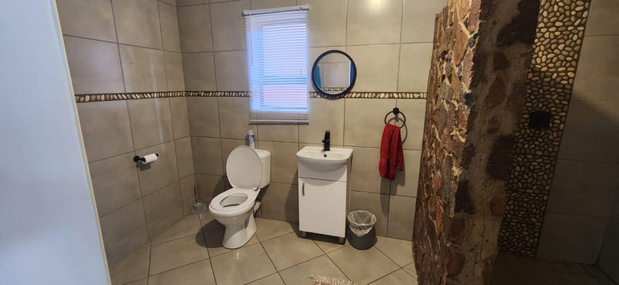 2 Bedroom Property for Sale in Leeupoort Limpopo