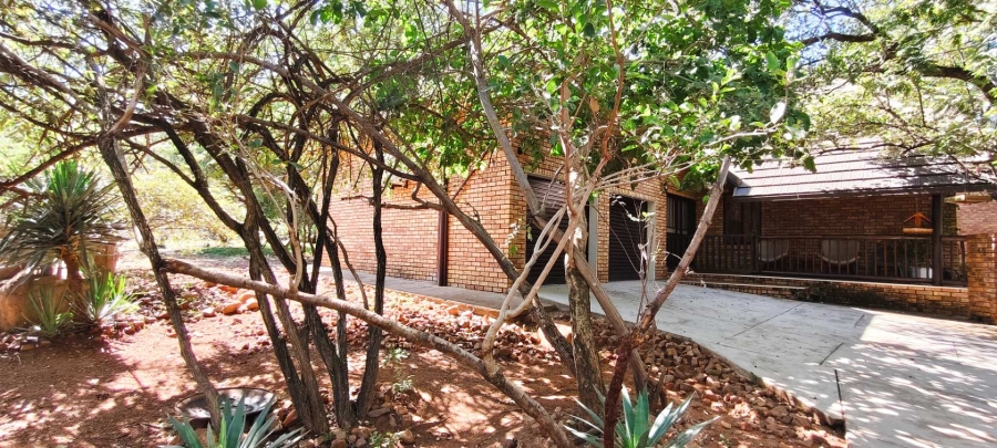 3 Bedroom Property for Sale in Leeupoort Limpopo