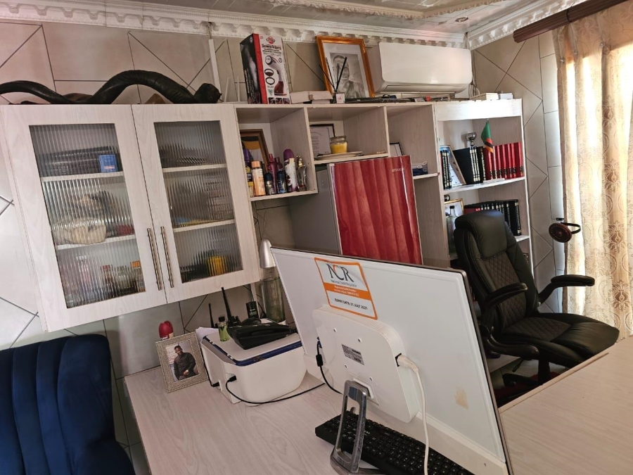 To Let commercial Property for Rent in Thohoyandou Limpopo