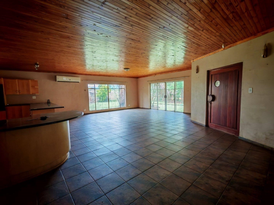 To Let 4 Bedroom Property for Rent in Steelpoort Limpopo