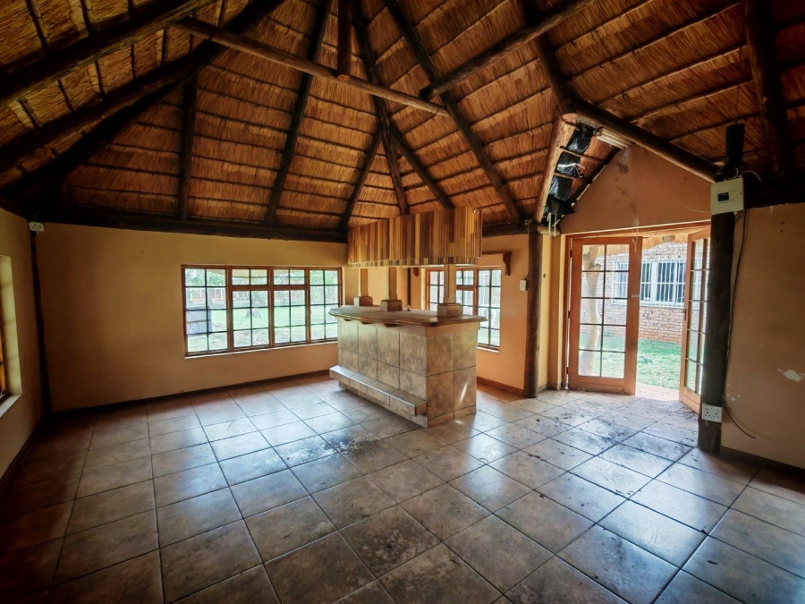 To Let 4 Bedroom Property for Rent in Steelpoort Limpopo