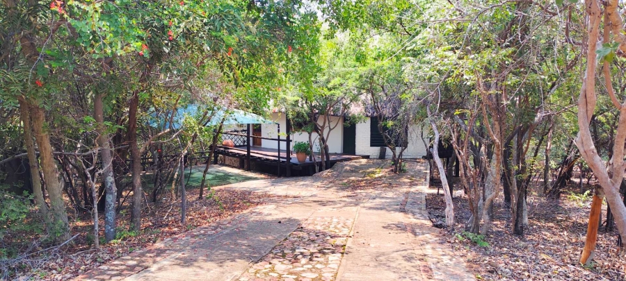 4 Bedroom Property for Sale in Leeupoort Limpopo