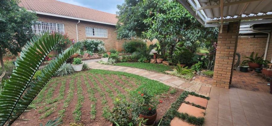1 Bedroom Property for Sale in Bela-Bela Central Limpopo