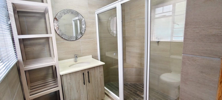 4 Bedroom Property for Sale in Leeupoort Limpopo