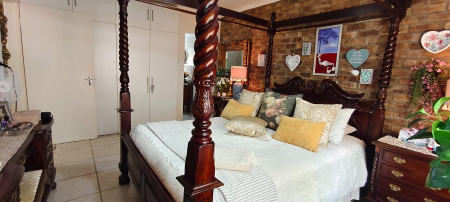 2 Bedroom Property for Sale in Leeupoort Limpopo