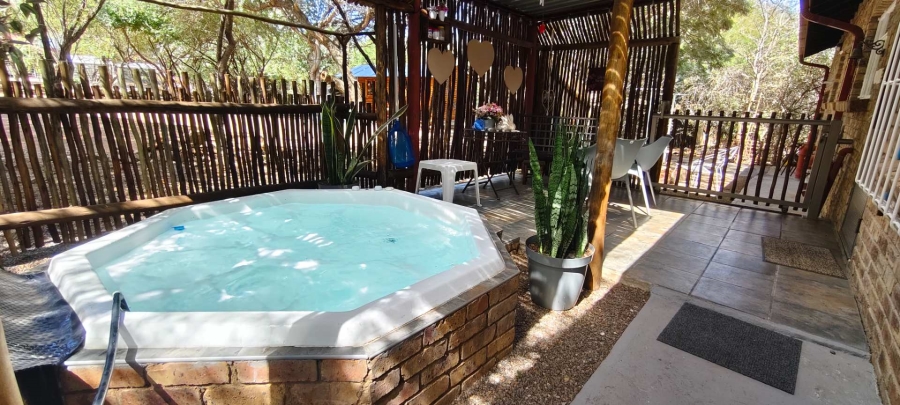 2 Bedroom Property for Sale in Leeupoort Limpopo