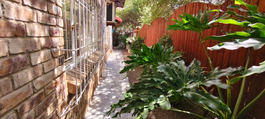 2 Bedroom Property for Sale in Leeupoort Limpopo