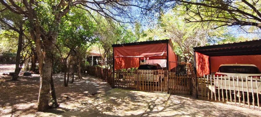 2 Bedroom Property for Sale in Leeupoort Limpopo