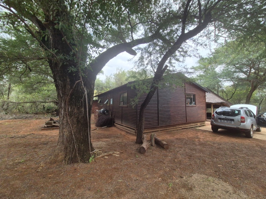 2 Bedroom Property for Sale in Leeupoort Limpopo