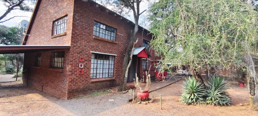 4 Bedroom Property for Sale in Leeupoort Limpopo