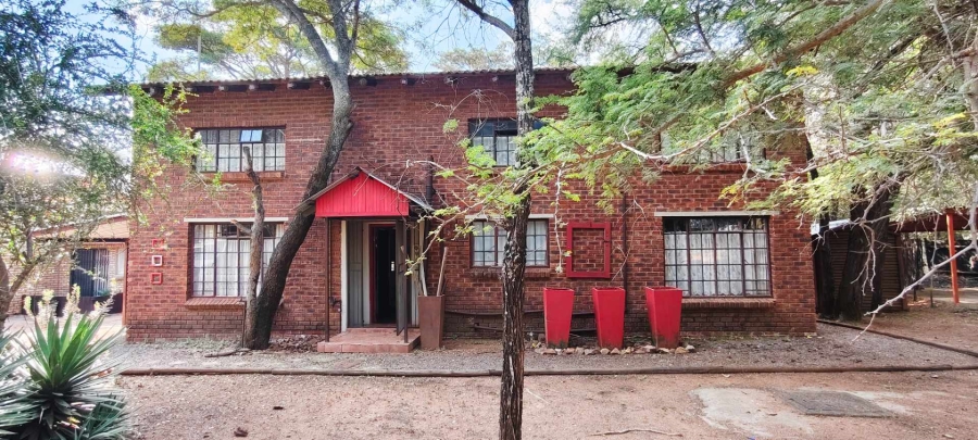 4 Bedroom Property for Sale in Leeupoort Limpopo