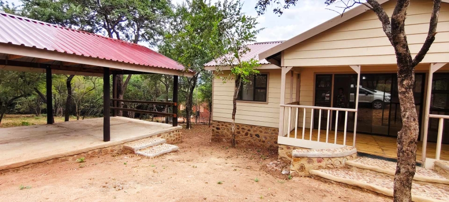 2 Bedroom Property for Sale in Leeupoort Limpopo