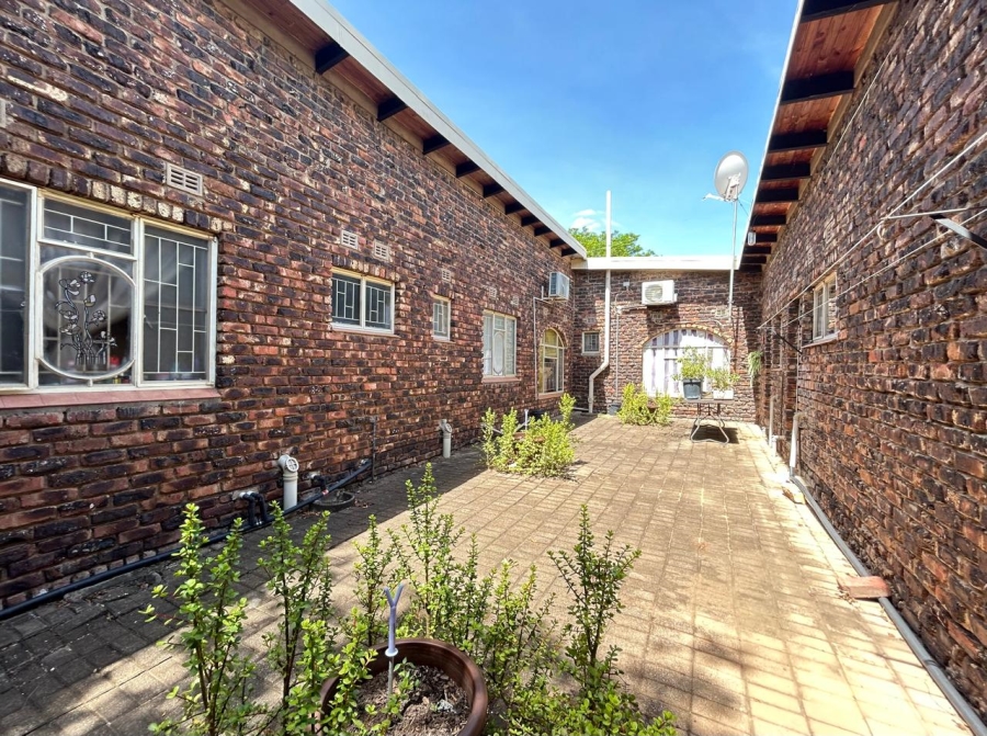 5 Bedroom Property for Sale in Tzaneen Rural Limpopo