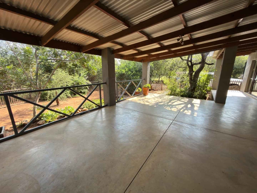 To Let 3 Bedroom Property for Rent in Hoedspruit Limpopo