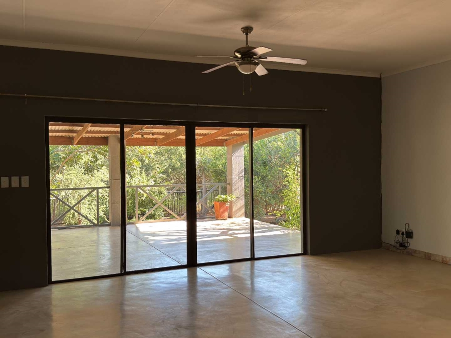 To Let 3 Bedroom Property for Rent in Hoedspruit Limpopo