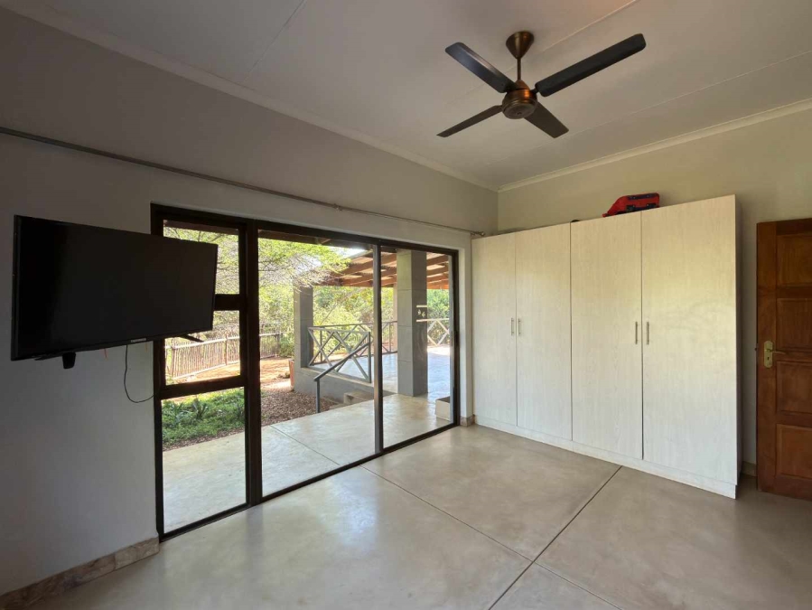 To Let 3 Bedroom Property for Rent in Hoedspruit Limpopo