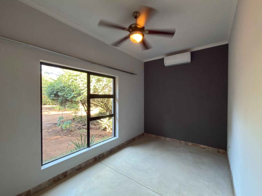 To Let 3 Bedroom Property for Rent in Hoedspruit Limpopo