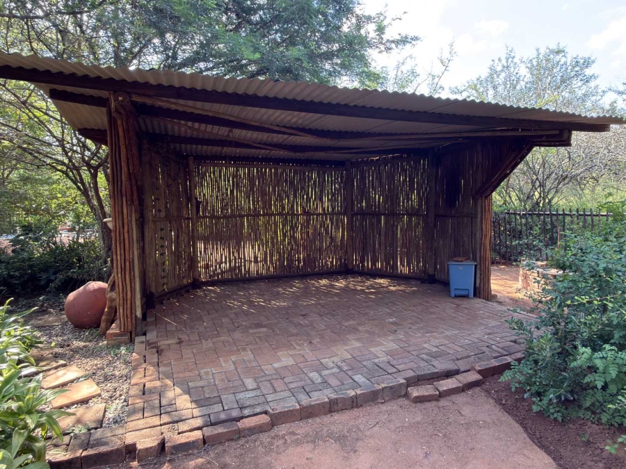 To Let 3 Bedroom Property for Rent in Hoedspruit Limpopo