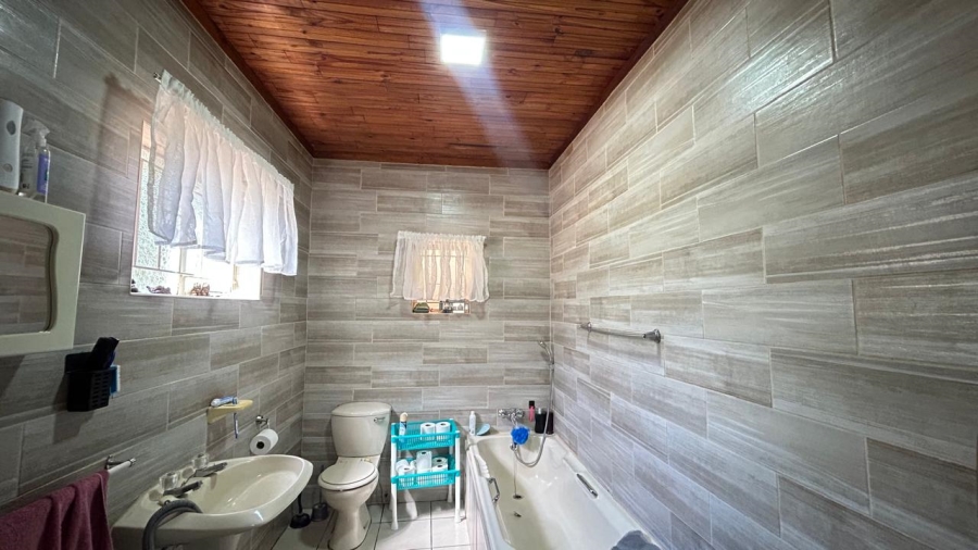 3 Bedroom Property for Sale in Modjadjiskloof Limpopo