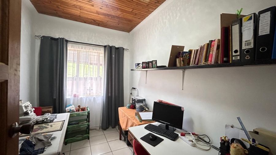 3 Bedroom Property for Sale in Modjadjiskloof Limpopo