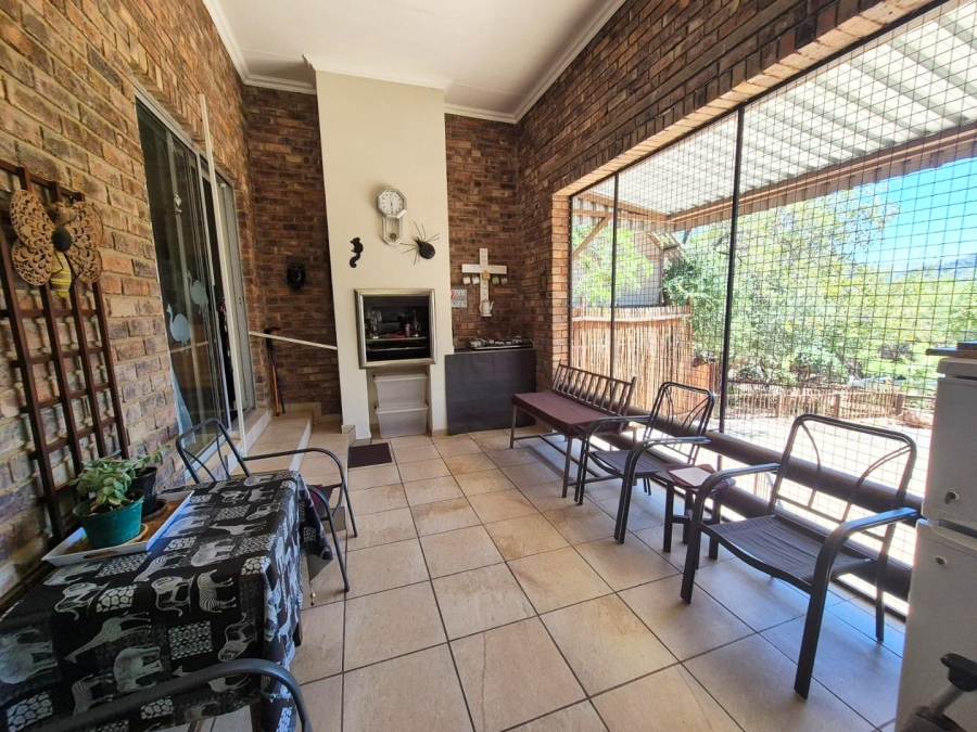 3 Bedroom Property for Sale in Leeupoort Limpopo