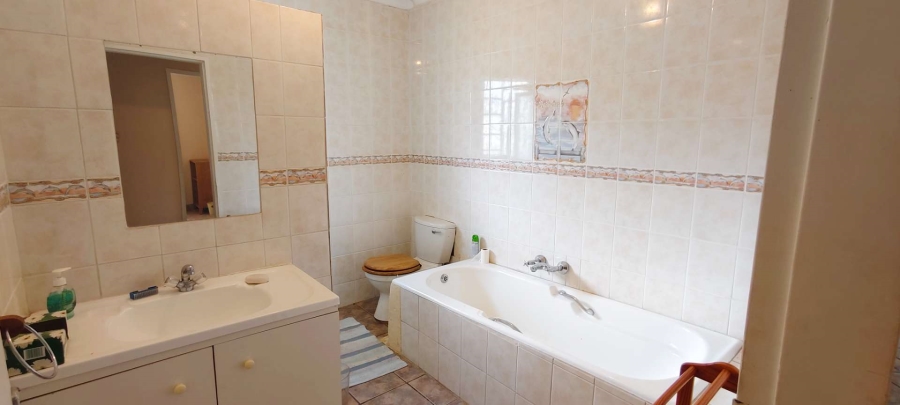 3 Bedroom Property for Sale in Leeupoort Limpopo