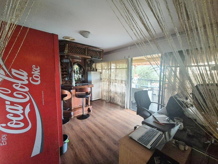 2 Bedroom Property for Sale in Leeupoort Limpopo