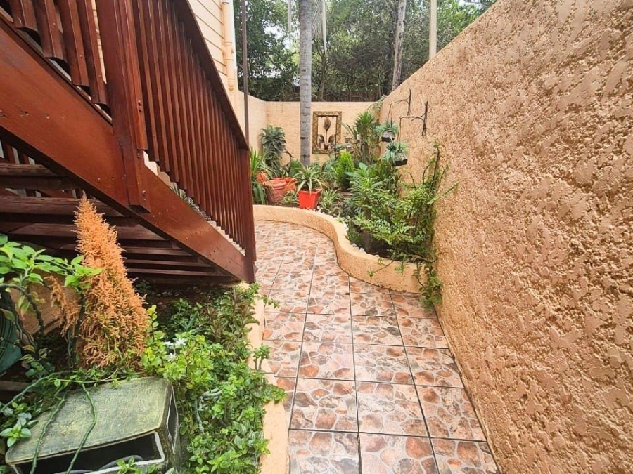 2 Bedroom Property for Sale in Leeupoort Limpopo