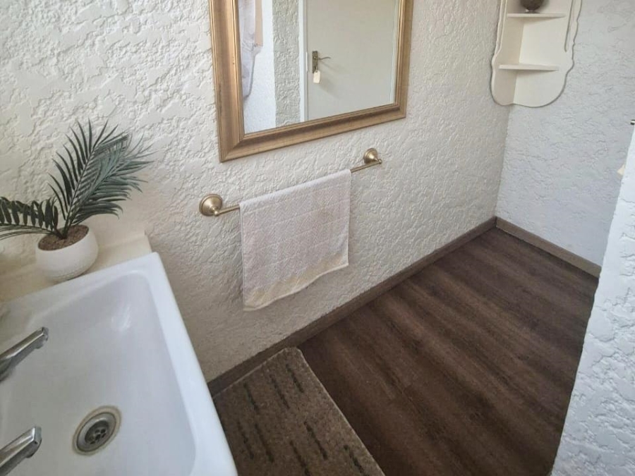 2 Bedroom Property for Sale in Leeupoort Limpopo