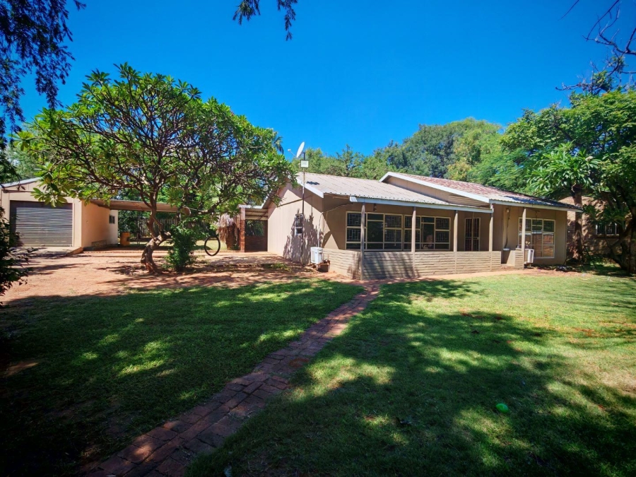 To Let 3 Bedroom Property for Rent in Steelpoort Limpopo