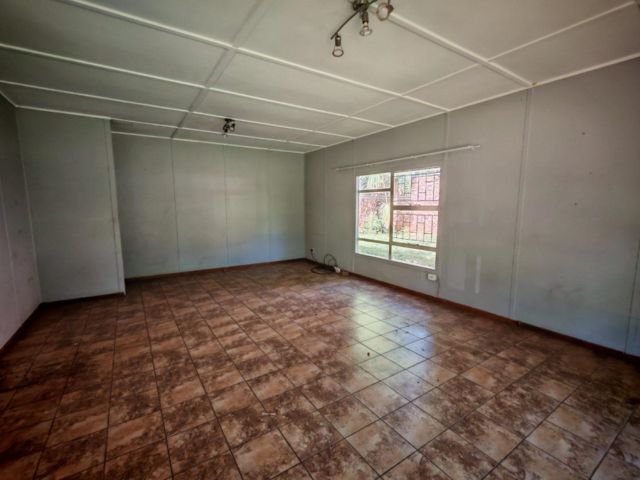 To Let 3 Bedroom Property for Rent in Steelpoort Limpopo