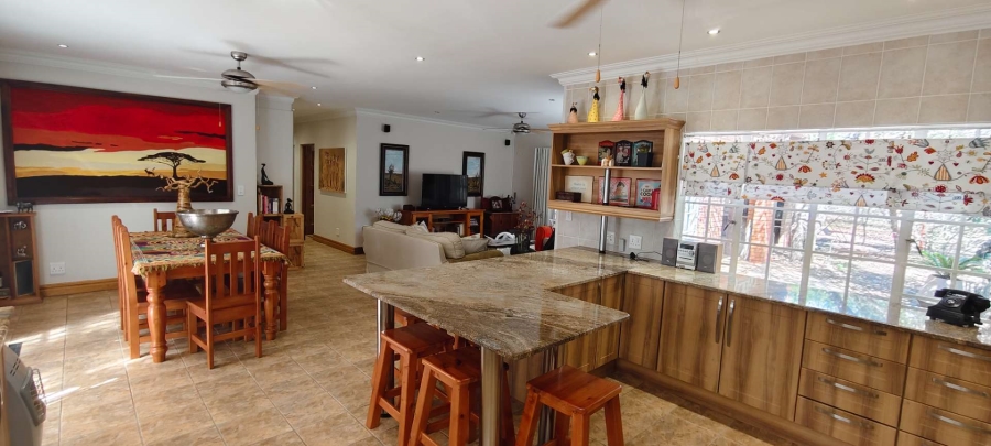 5 Bedroom Property for Sale in Leeupoort Limpopo