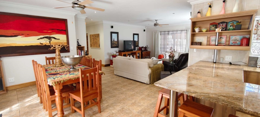 5 Bedroom Property for Sale in Leeupoort Limpopo