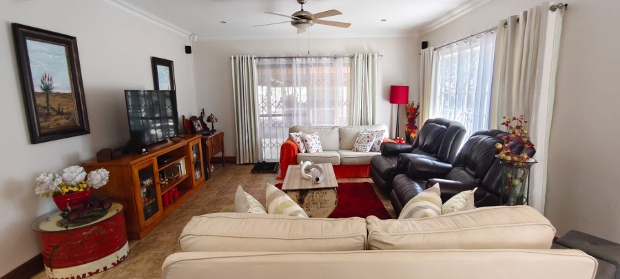 5 Bedroom Property for Sale in Leeupoort Limpopo